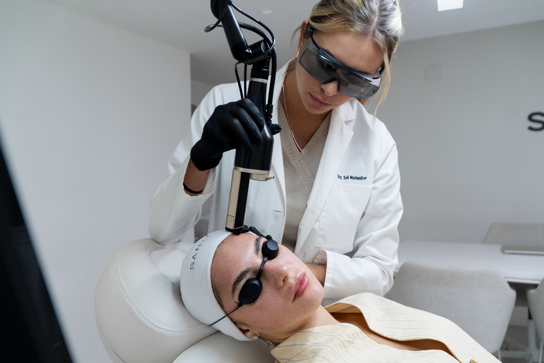 collagen-laser-1570-facial-home